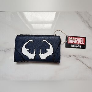 Lounge fly zipper wallet